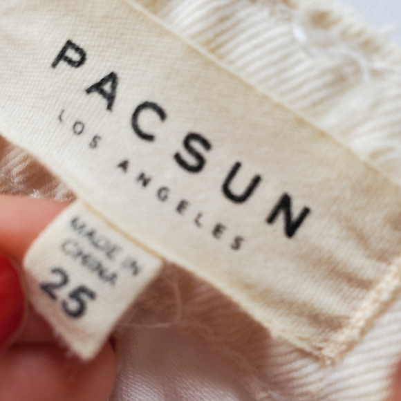 PacSun Denim White Embroidered Skirt Size S, Size 25 - Picture 6 of 7